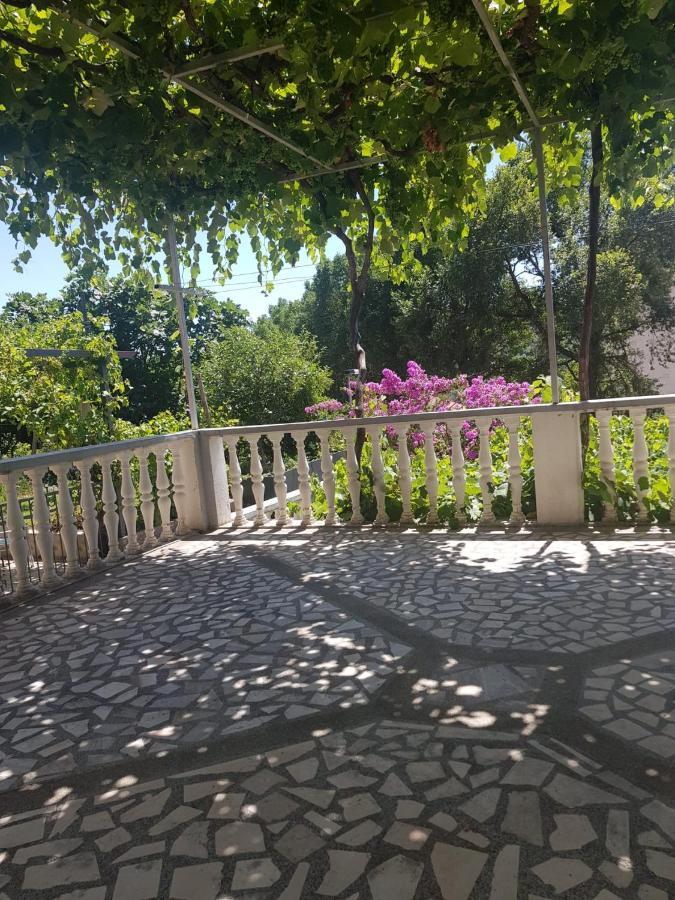 Sobe I Apartmani Marovic Петровац Экстерьер фото
