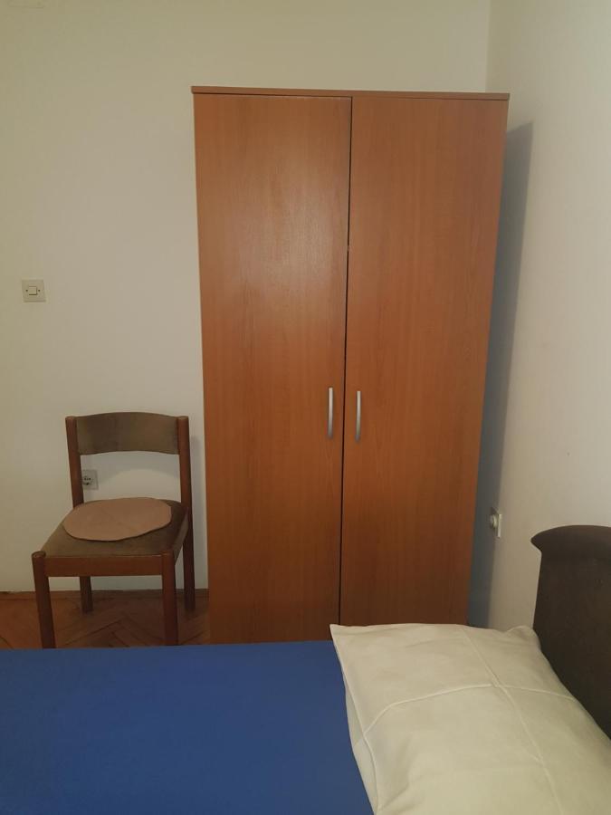 Sobe I Apartmani Marovic Петровац Экстерьер фото