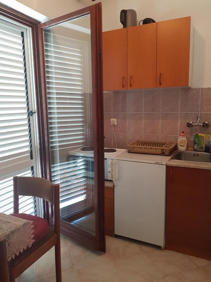 Sobe I Apartmani Marovic Петровац Экстерьер фото