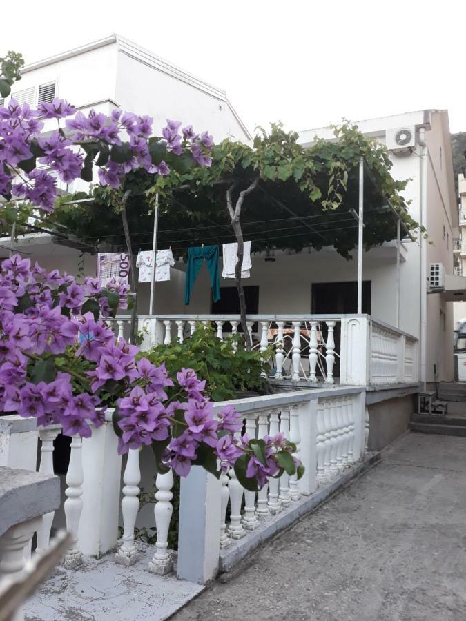 Sobe I Apartmani Marovic Петровац Экстерьер фото