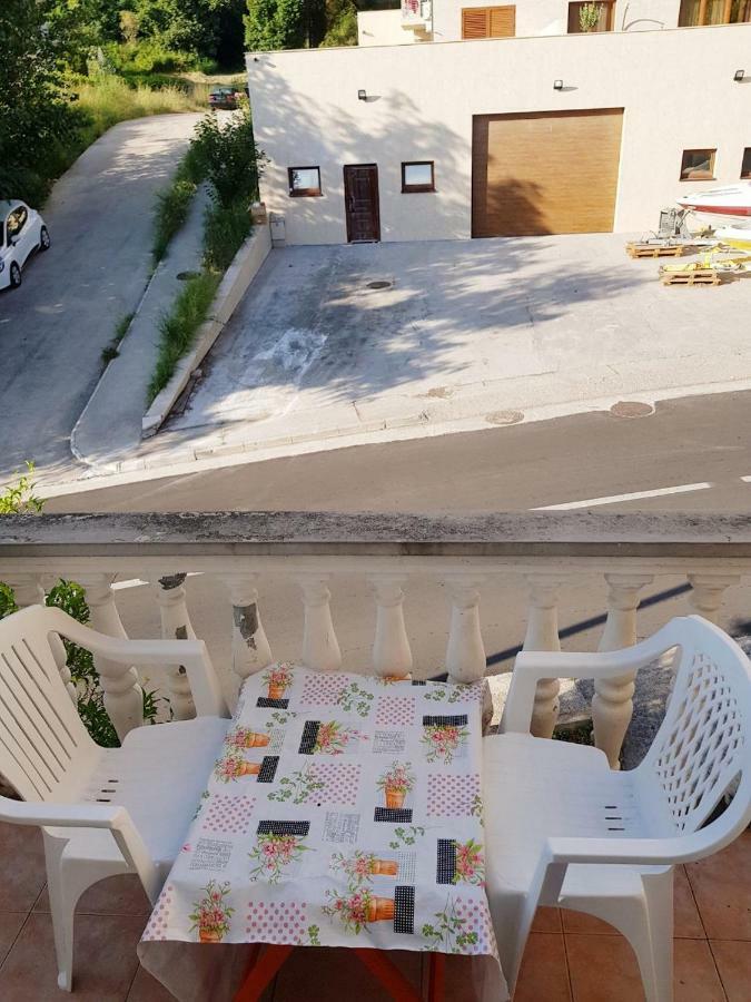 Sobe I Apartmani Marovic Петровац Экстерьер фото